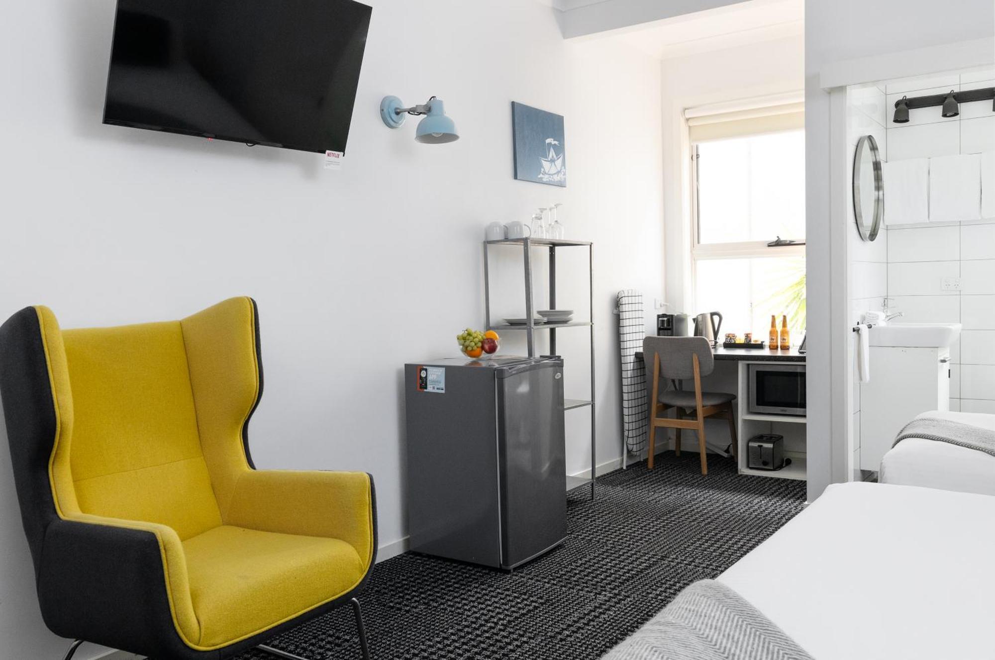 Siesta Central Apartments Сейл Екстериор снимка